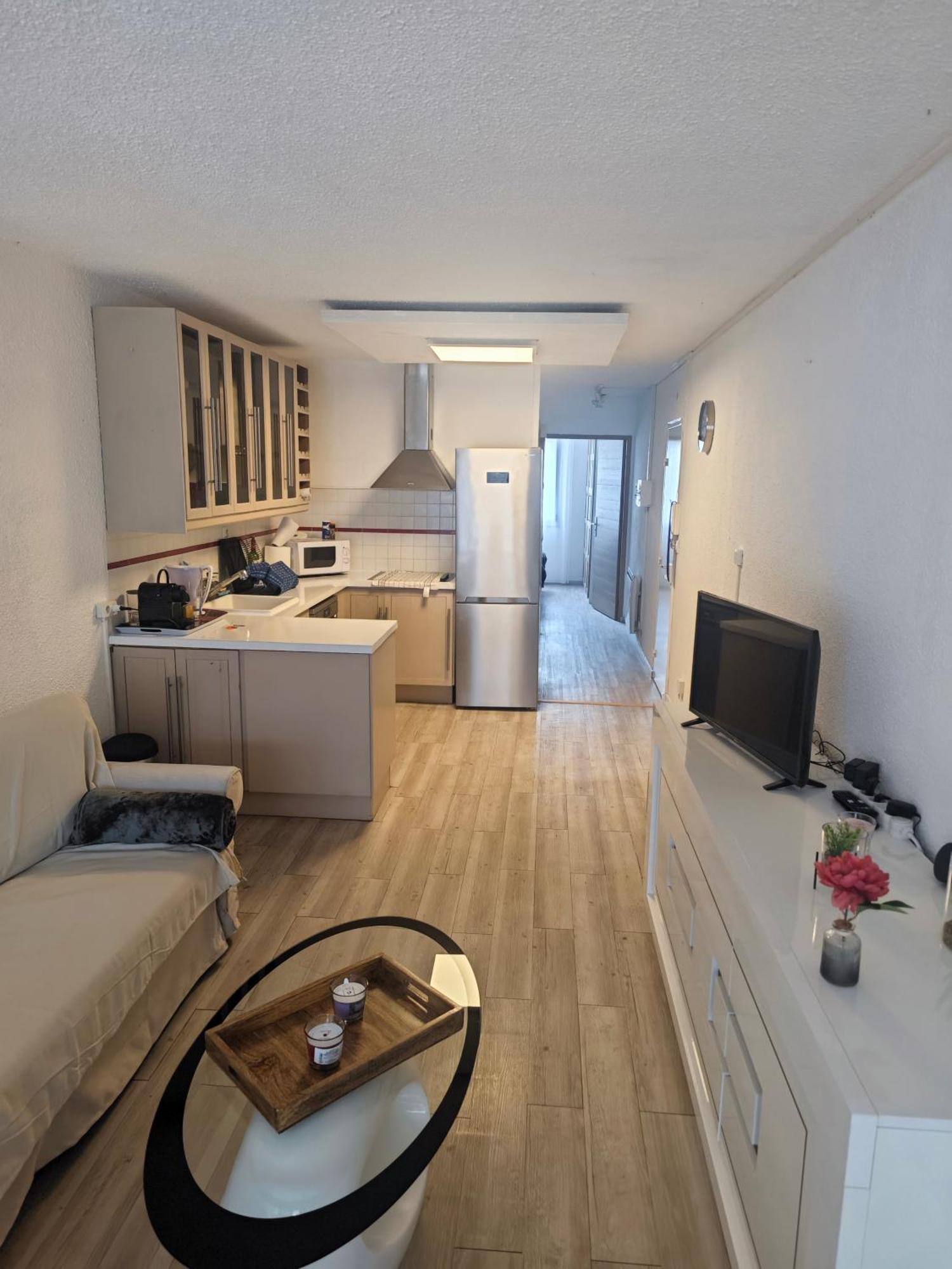 Valentinvtc Location Lägenhet Agde Exteriör bild